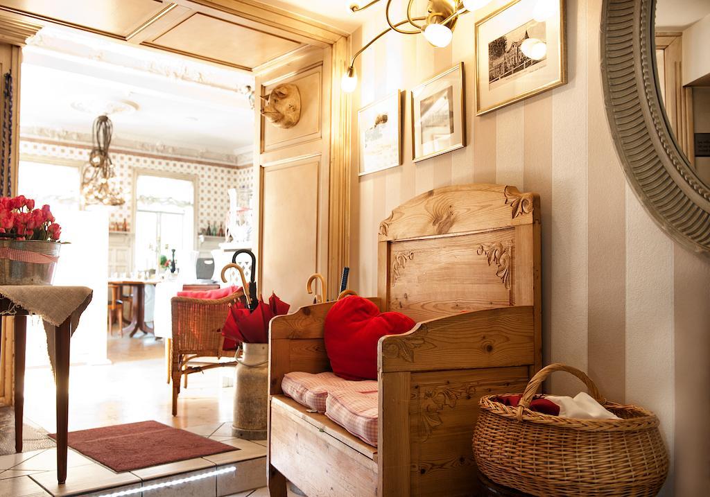 Heinsens Ellerbek Bed & Breakfast Bagian luar foto