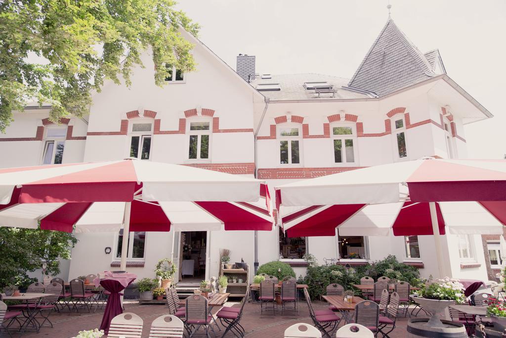 Heinsens Ellerbek Bed & Breakfast Bagian luar foto