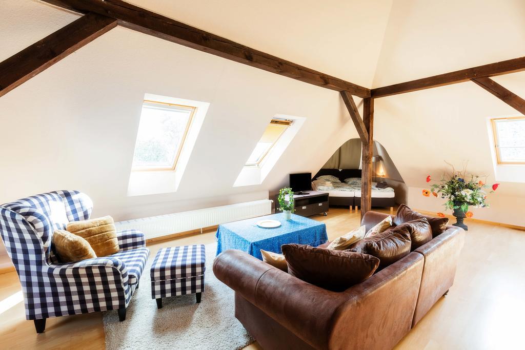 Heinsens Ellerbek Bed & Breakfast Bagian luar foto